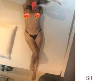 32 year old White Escort in Araguari Minas Gerais Laura, loira safadinha boa companhia (tenho local