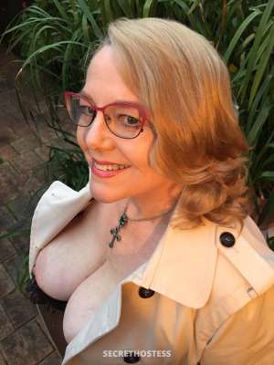 47 year old Escort in Adelaide Janelle Eden, escort