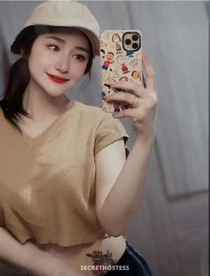 Linh, escort in Ahmedabad