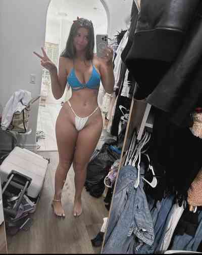 26 year old Escort in Gyor I'm christene available for hookup 💦and content