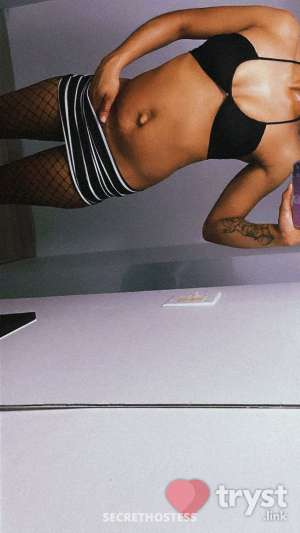 Wynter Kay - Come Warm Up With Wynter in Niles MI