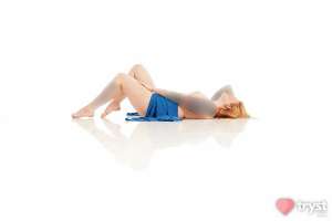 Michelle Gunn - Salacious squirter in Montreal