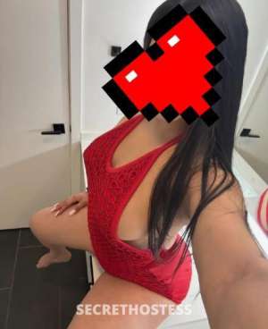 24 year old Latino Escort in San Mateo CA Amable latina