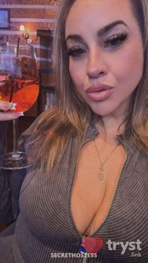 Lacie Love - Sexy Latina wants to get nasty in Charlotte NC