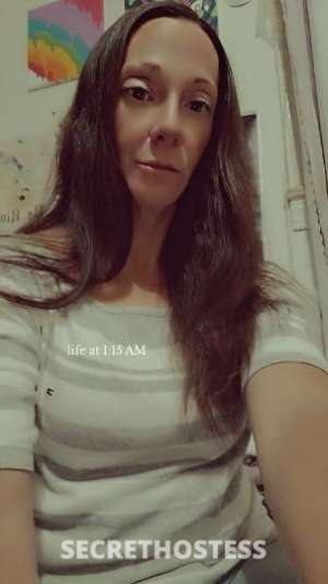 48 year old Escort in Annapolis MD We are available Now Mom And Daughter Both If You Are 