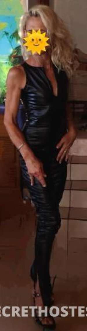 Sensual Classy Mature Sexy Fun Available Now in Space Coast FL