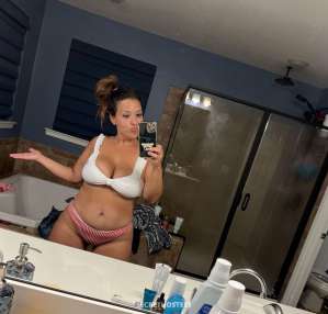 I’m available for hook up in Aurora IL