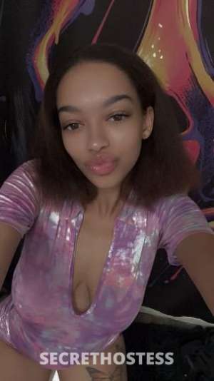 23 year old Escort in Las Vegas NV car dates outcalls