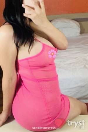 30 year old Hispanic Escort in Mesa AZ Angela