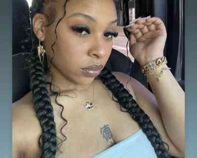 25 year old British Escort in Manchester Interested in hook up sex