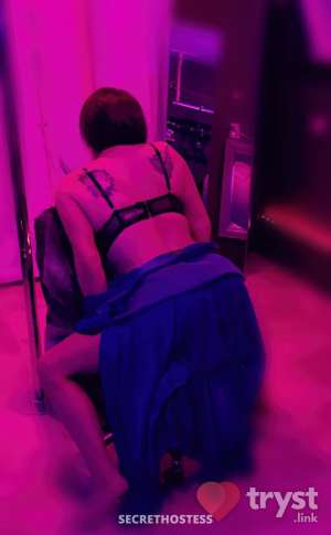Lacie Summers - Classy with a pinch of Naughty in Kansas City MO