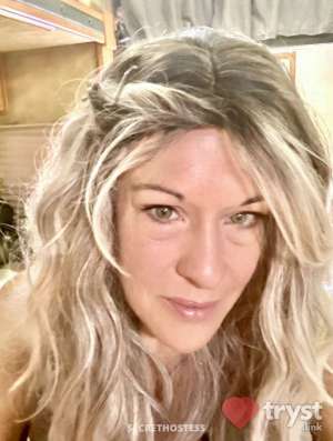 Lolo Bee - 47 year old MILF who loves wha in Tucson AZ
