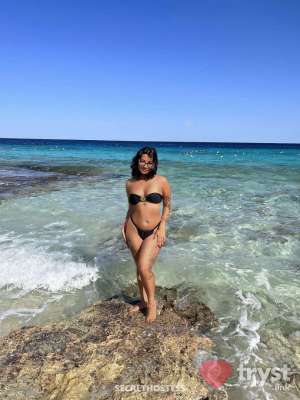 Sierra - your favourite desi girl &lt;3 in Brooklyn NY