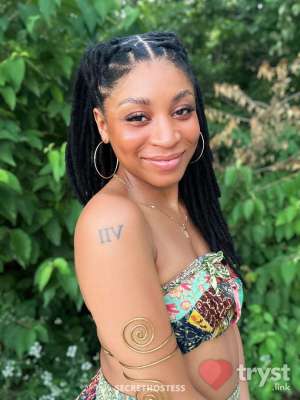 20Yrs Old Escort 152CM Tall St. Louis MO Image - 1