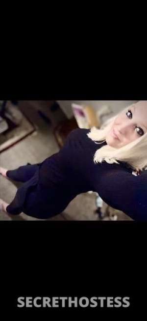 29 year old Escort in Rochester NY Hi I m Riah Your Blonde Escape in Rochester Nice Spankable 