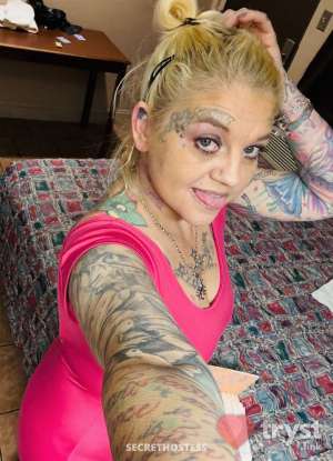30 year old White Escort in Gastonia NC Kitty Kat - SexyKittyKat