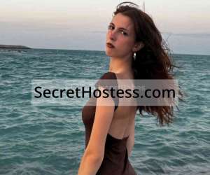19 year old Spanish Escort in Barcelona Gala 19Yrs Old Spanish Escort Black Hair Brown Eyes Eyes 