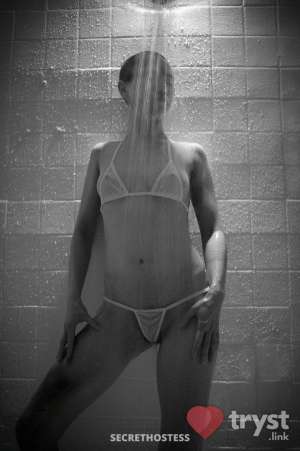 Mckenna Lee - your blissful escape in Vancouver