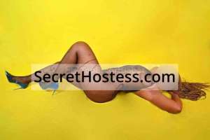 22 year old Ivorian Escort in Abidjan Laurence