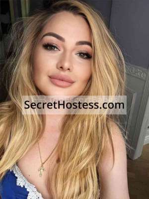 25 year old Russian Escort in Istanbul LINA 25Yrs Old Russian Escort Brunette Green Eyes Eyes 58KG 