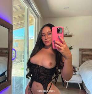 20 year old Caucasian Escort in Mississauga .DIXIE &amp; 401...... ..... Brunette •GFE