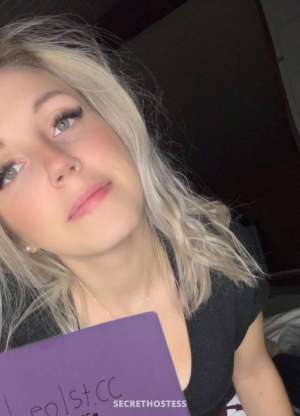 22 year old Caucasian Escort in Owen Sound Sara, 22 y/o. Lovely fuckdoll available, full time session
