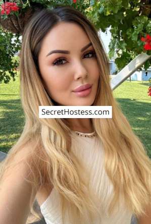 Alina, Independent in Budva