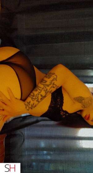 KASEY MAE CURVY TONED &amp; TATTED T-GIRL INCALL & in Halifax - Other Areas
