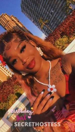 23 year old Escort in Ready now?pretty face baddie ?? ?✨ outcall ready