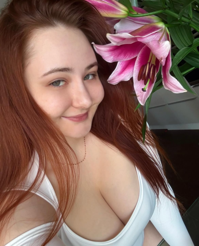 25Yrs Old Escort Size 26 89KG 5CM Tall Asheville NC Image - 1