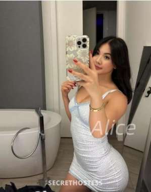 Australian born chinese, busty university student, GENUINE  in Geelong