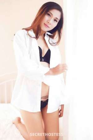 New Girl Singaporean Escort GFE, Massage in Muscat