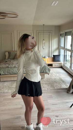 Avaa - Petite, Young and New in Charlotte NC