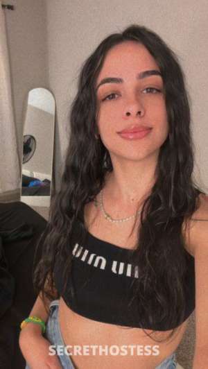 22 year old Hispanic Escort in Tampa FL Hey babe