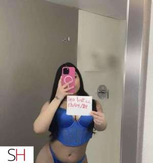 24 year old Caucasian Escort in Kelowna CUM AND HAVE A SWEET ESCAPE-PARTYFRIENDLY-IN&amp;OUT-