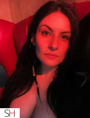Sexy cochonne mature disponible pour les gentlemans du coin in Repentigny