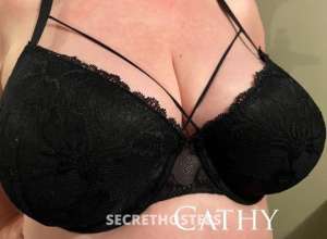 Cathy 59Yrs Old Escort Niagara Image - 1