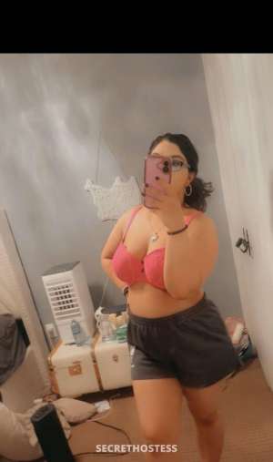 21 year old Canadian Escort in Kelowna Sexy brown babe touring kelowna this summer