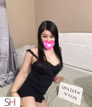 25 year old Asian Escort in Delta/Surrey/Langley Super Sexy Hot Asian Surrey only