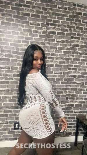 25 year old Escort in Detroit MI prettychocolate &amp;THICK AF &amp; my thick redbone