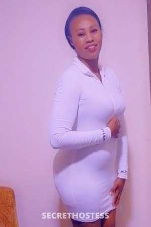 30 year old Vietnamese Escort in Ho Chi Minh City Moreen, adult performer