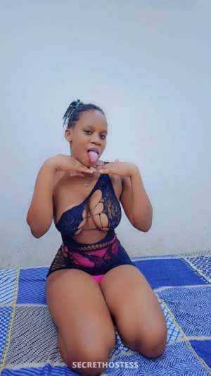 22 year old African Escort in Gurgaon African Eva +91//690953//6577, escort