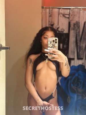 21 year old Escort in Tacoma WA PETITE LIGHT CHOCOLATE TREAT???? ask about my 2 girl