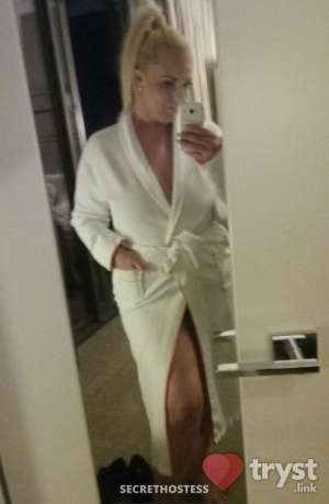 38 year old White Escort in Burlington VT Lovely cooper - absolutely addictive blonde