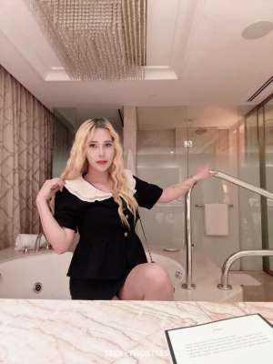 25 year old Asian Escort in Manila Kim, escort