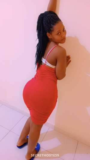 24 year old South African Escort in Riyadh Queen Zee, escort