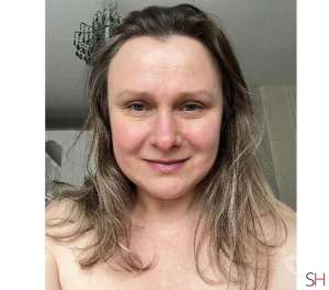 48Yrs Old Escort Essex Image - 0