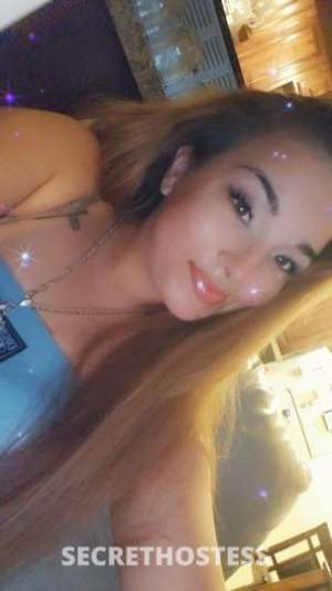 27 year old Latino Escort in Palm Springs CA Sexy Latina squirter