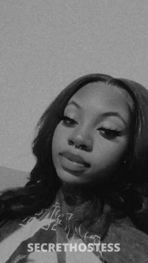 Looking for a rich african black man preferbly from jamaica  in Houma LA