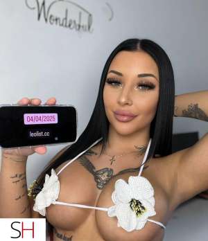 new in town with my new big boobs&amp;my pussy tight in Trois-Rivières